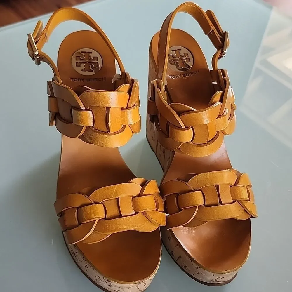 Tory Burch Calyca Heels Size 9